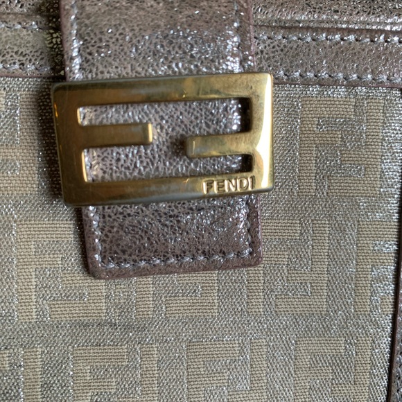 Fendi Wallet - Picture 3 of 8